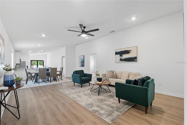 1333 BARNACLE BAY PLACE, Tampa, FL 33619