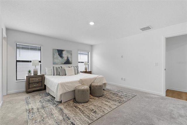 1333 BARNACLE BAY PLACE, Tampa, FL 33619