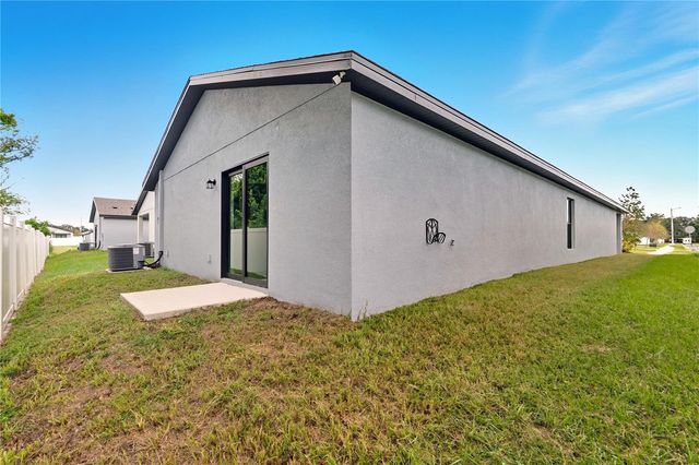 1333 BARNACLE BAY PLACE, Tampa, FL 33619