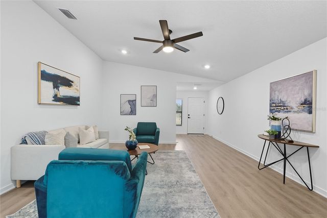 1333 BARNACLE BAY PLACE, Tampa, FL 33619