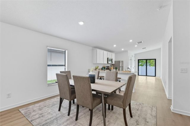 1333 BARNACLE BAY PLACE, Tampa, FL 33619