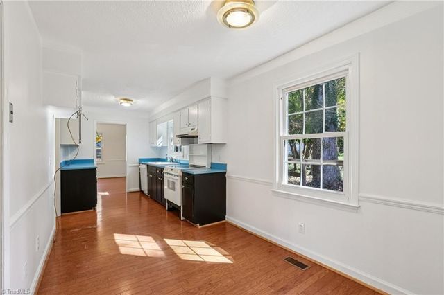 220 Pinedale Drive, Elon, NC 27244