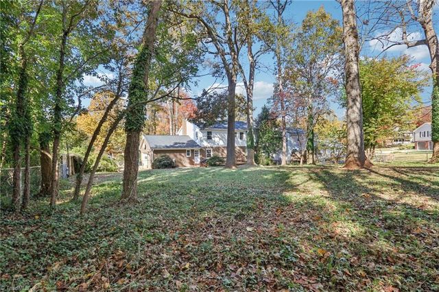 220 Pinedale Drive, Elon, NC 27244