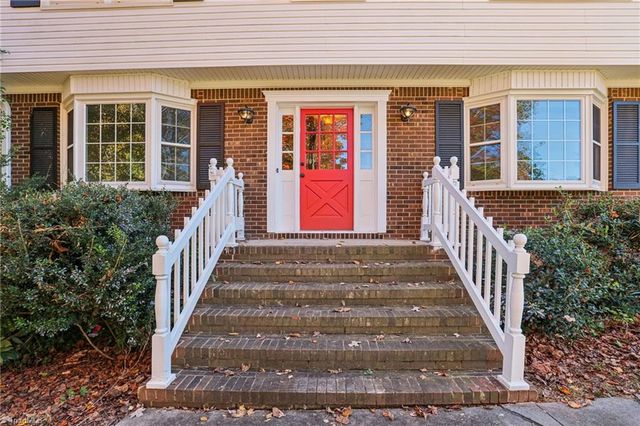 220 Pinedale Drive, Elon, NC 27244