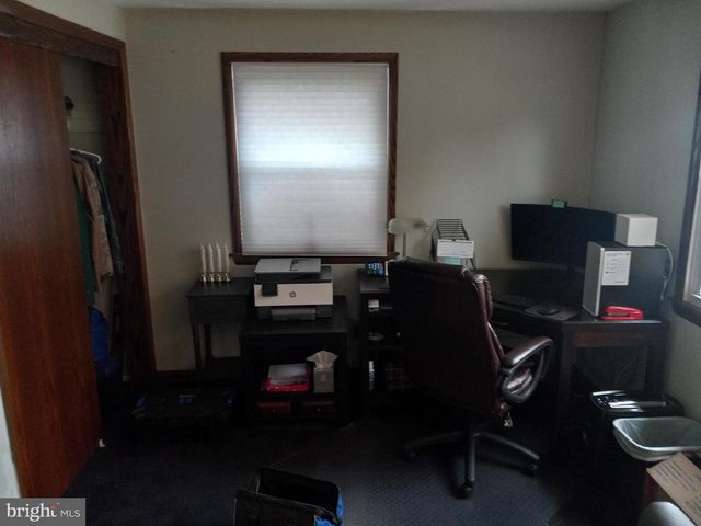 15 18TH ST, Burlington, NJ 08016