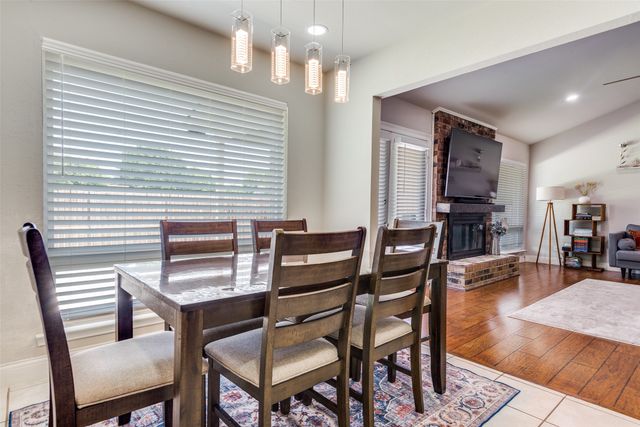 106 Creekside Lane, Coppell, TX 75019