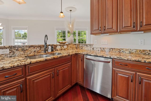 7147 LINGANORE RD, Frederick, MD 21701