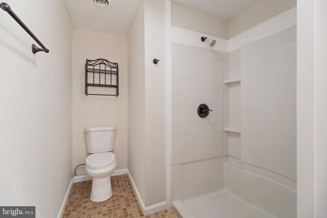 7147 LINGANORE RD, Frederick, MD 21701