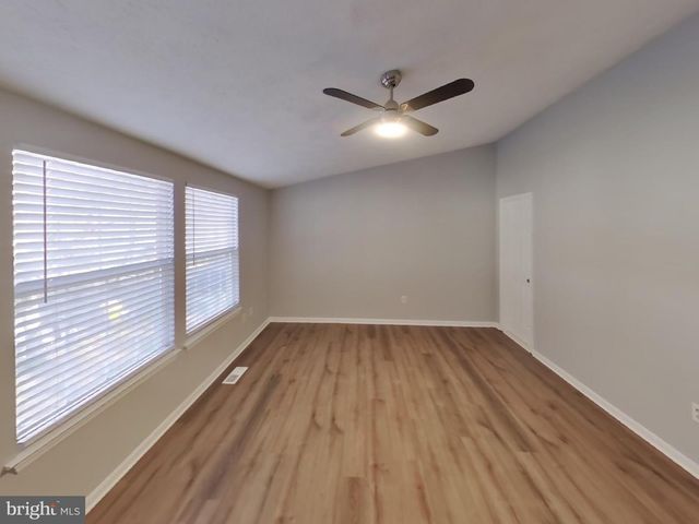 2551 LOG MILL CT, Crofton, MD 21114