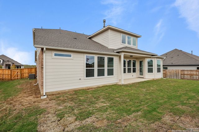 4544 Yoakum Valley, Schertz, TX 78108