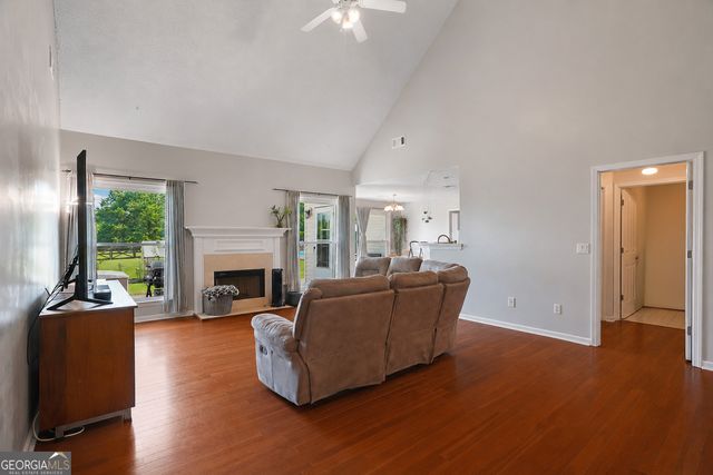 188 Meadows Drive, Senoia, GA 30276