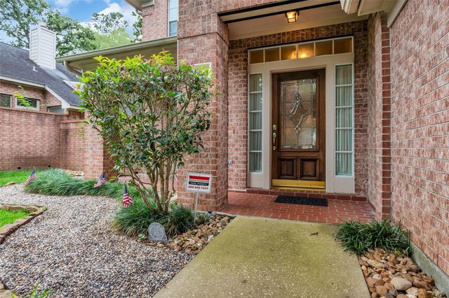 65 W Sienna Place, The Woodlands, TX 77382