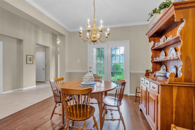 65 W Sienna Place, The Woodlands, TX 77382