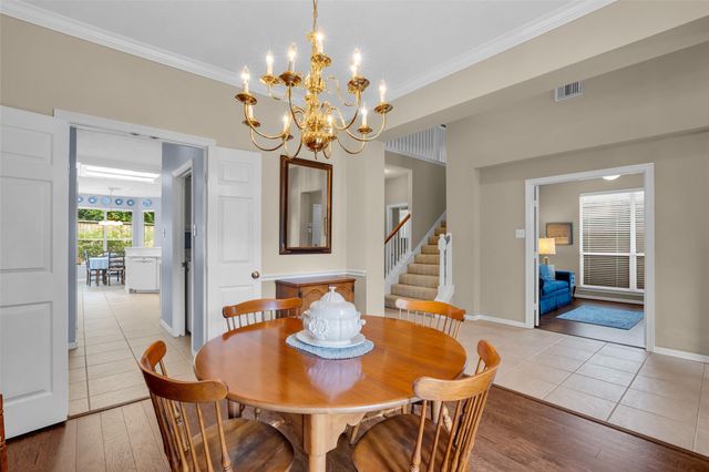 65 W Sienna Place, The Woodlands, TX 77382
