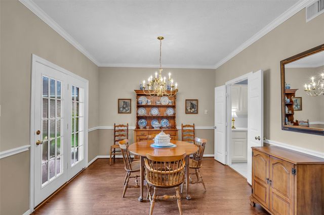 65 W Sienna Place, The Woodlands, TX 77382