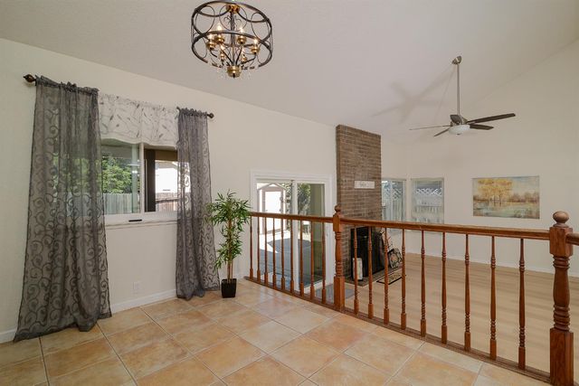 5722 Laguna Quail Way, Elk Grove, CA 95758