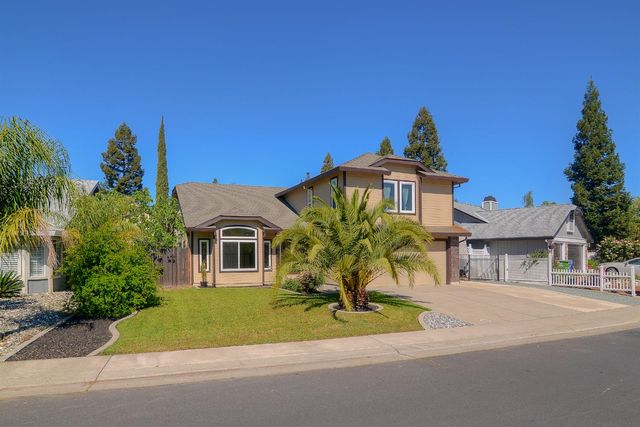 5722 Laguna Quail Way, Elk Grove, CA 95758