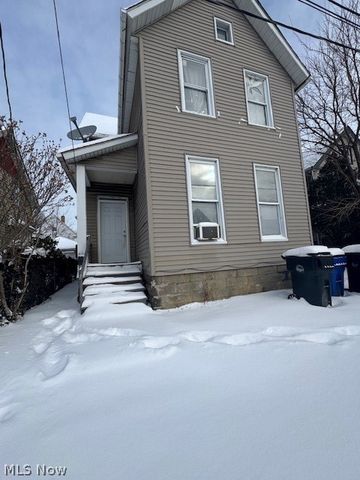 9818 Gambier Avenue, Cleveland, OH 44102