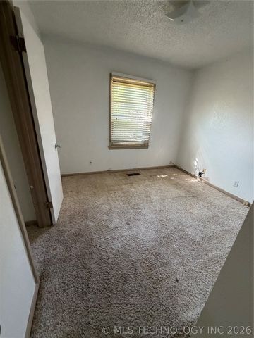 1701 Tower Drive, Ardmore, OK 73401