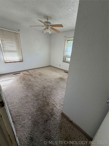 1701 Tower Drive, Ardmore, OK 73401