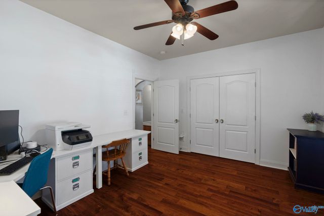 6806 Breyerton Way, Owens Cross Roads, AL 35763