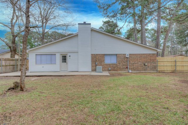 9320 New London Street, Shreveport, LA 71118