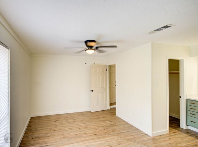 9320 New London Street, Shreveport, LA 71118