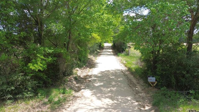 968 CR 3490, Lovelady, TX 75851