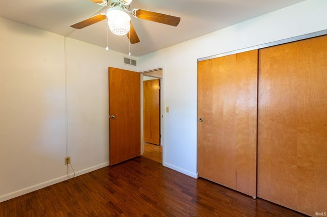 60234 Robin Hood Lane, Elkhart, IN 46517