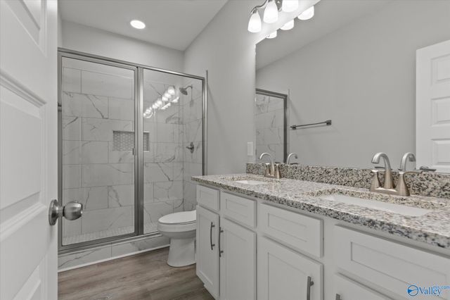 17194 Red Hill Road, Athens, AL 35611