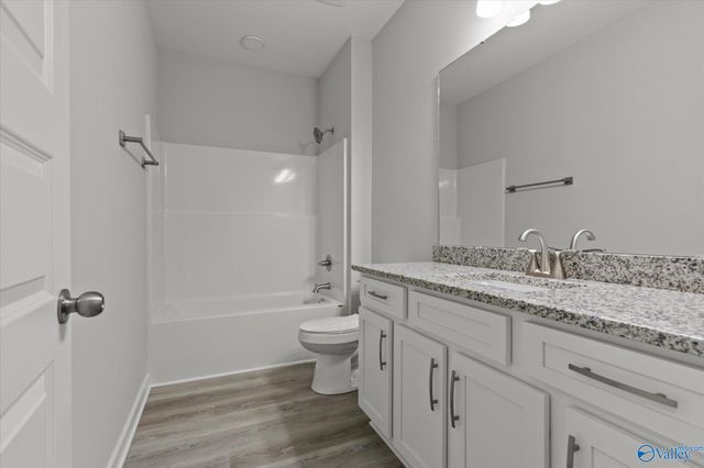 17194 Red Hill Road, Athens, AL 35611