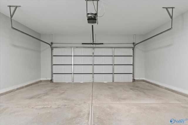 17194 Red Hill Road, Athens, AL 35611