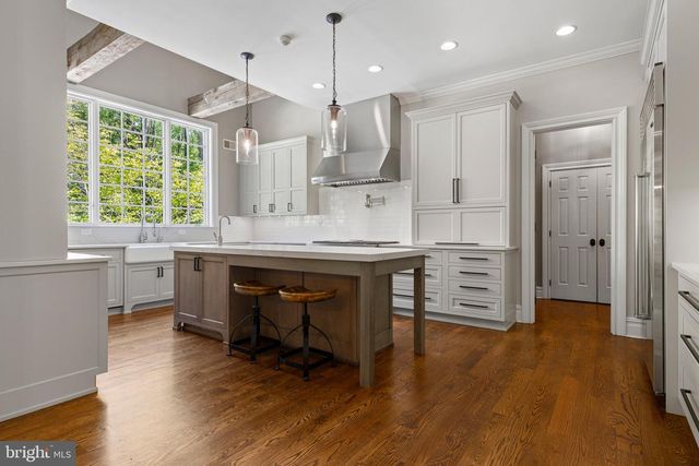 731 PROVIDENCE RD, Malvern, PA 19355