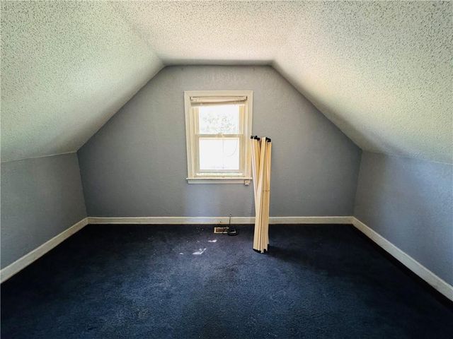 445 N Quincy Avenue, Kansas City, MO 64123