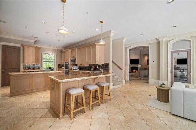 5530 Claire Rose Lane, Sandy Springs, GA 30327