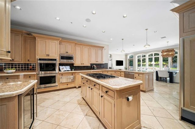 5530 Claire Rose Lane, Sandy Springs, GA 30327