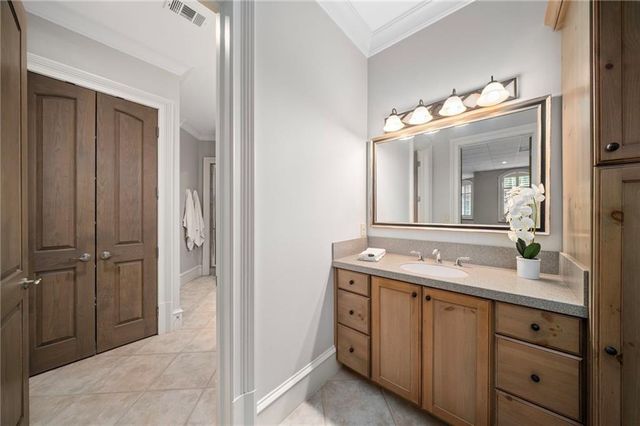 5530 Claire Rose Lane, Sandy Springs, GA 30327