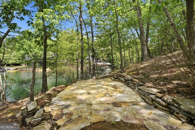105 White Pine Court, Waleska, GA 30183