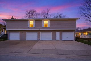 5332 Crescent Lane C, Oak Forest, IL 60452