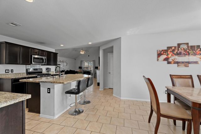 2602 Lincolns Meadow Drive, Spring, TX 77373