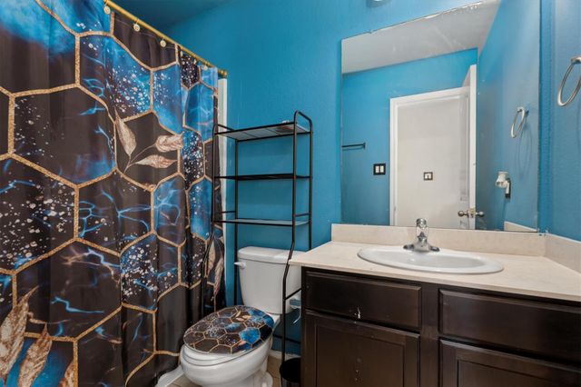 2602 Lincolns Meadow Drive, Spring, TX 77373