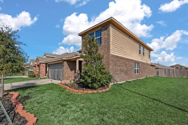 2602 Lincolns Meadow Drive, Spring, TX 77373