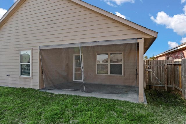 2602 Lincolns Meadow Drive, Spring, TX 77373