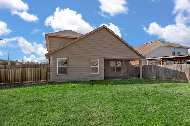 2602 Lincolns Meadow Drive, Spring, TX 77373