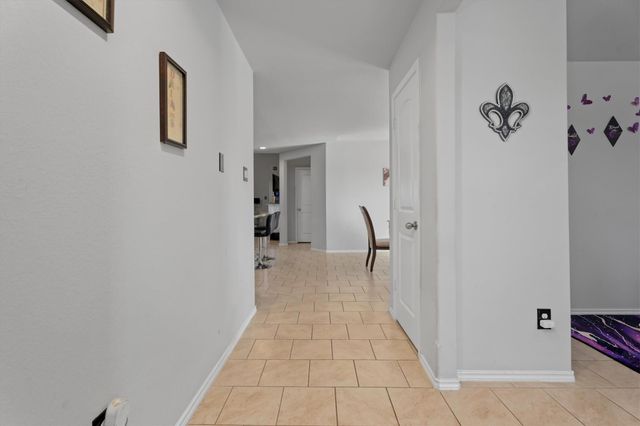 2602 Lincolns Meadow Drive, Spring, TX 77373