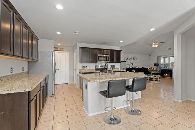 2602 Lincolns Meadow Drive, Spring, TX 77373