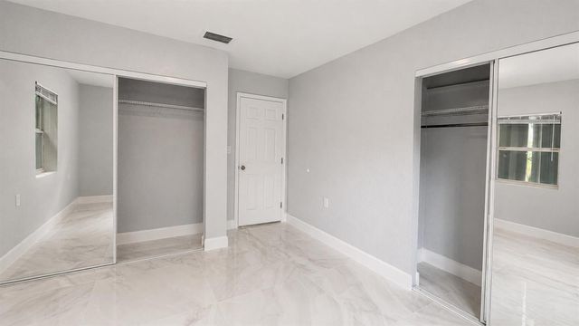 4894 Cyprus Lane, Haverhill, FL 33417