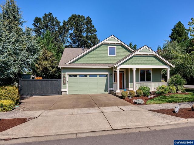 725 Thyme Lp, Silverton, OR 97381