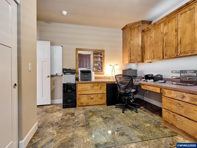 725 Thyme Lp, Silverton, OR 97381