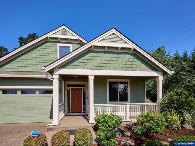 725 Thyme Lp, Silverton, OR 97381